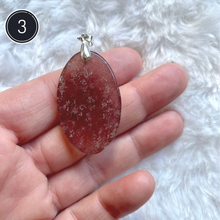 Charger l'image dans la galerie, Quartz fraise - Pendentifs
