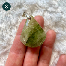 Charger l&#39;image dans la galerie, Quartz vert - Pendentifs