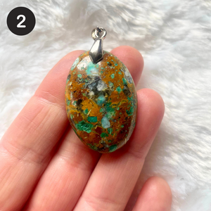 Chrysocolle (de Madagascar) - Pendentifs
