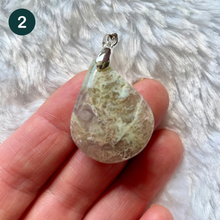 Charger l&#39;image dans la galerie, Agate fleur mousse - Pendentifs
