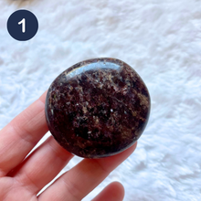 Charger l&#39;image dans la galerie, Lépidolite - Galets