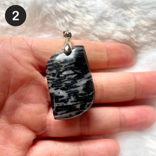 Charger l&#39;image dans la galerie, Gabbro - Pendentifs