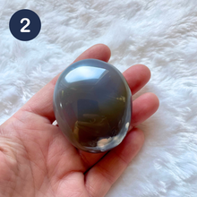 Charger l&#39;image dans la galerie, Agate (noire et blanche) - Galets