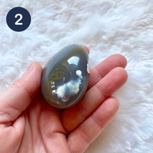 Charger l&#39;image dans la galerie, Agate (noire et blanche) - Galets