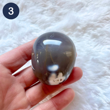 Charger l&#39;image dans la galerie, Agate (noire et blanche) - Galets