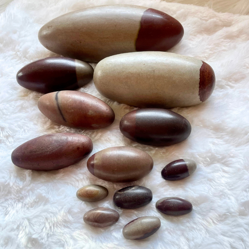 Shiva Lingam - Gros modèles et pierres roulées