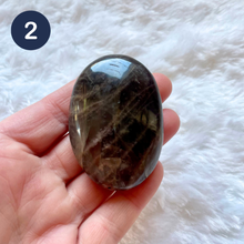 Charger l&#39;image dans la galerie, Pierre de lune noire - Galets