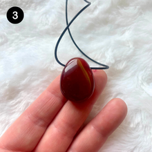 Charger l&#39;image dans la galerie, Cornaline - Pendentifs percés
