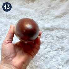 Charger l&#39;image dans la galerie, Shiva Lingam - Gros modèles et pierres roulées