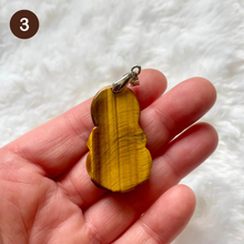 Charger l&#39;image dans la galerie, Oeil de tigre - Pendentifs bouddha et petite fille